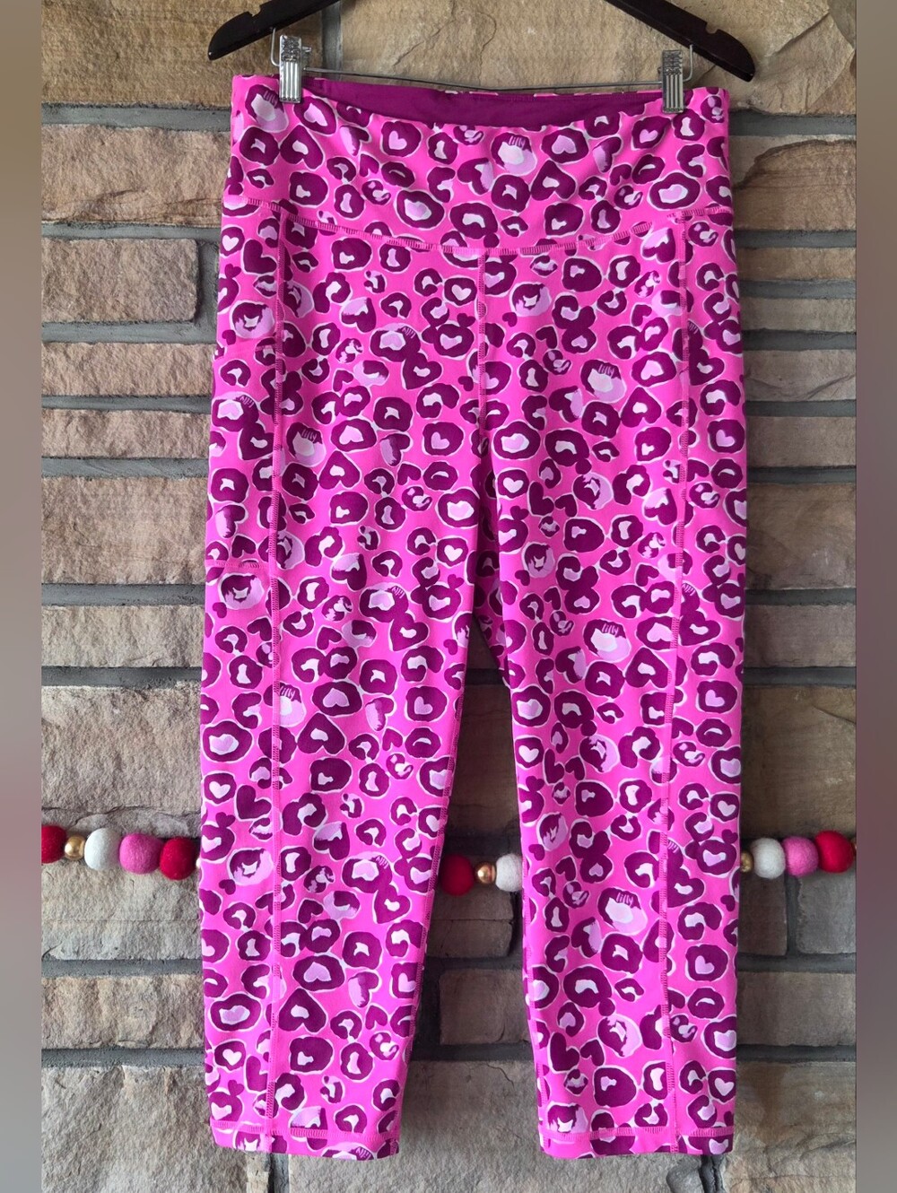 Lilly Pulitzer Luxletic Weekender Crop Leggings